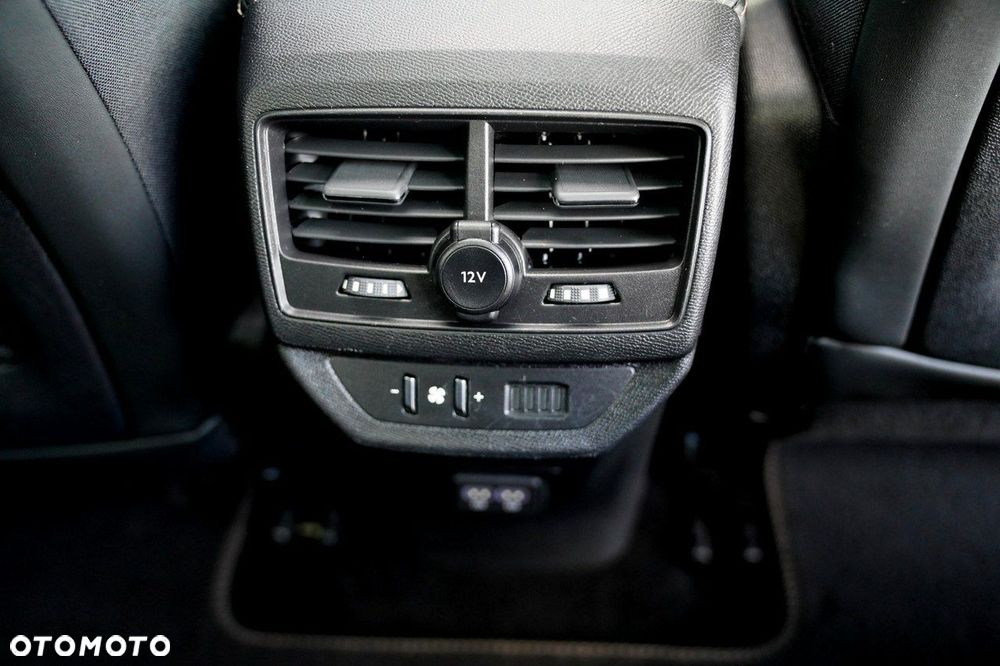 Peugeot 5008 - 29
