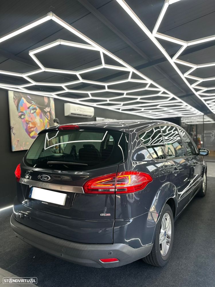 Ford S-Max 2.0 TDCi Trend 7L - 11