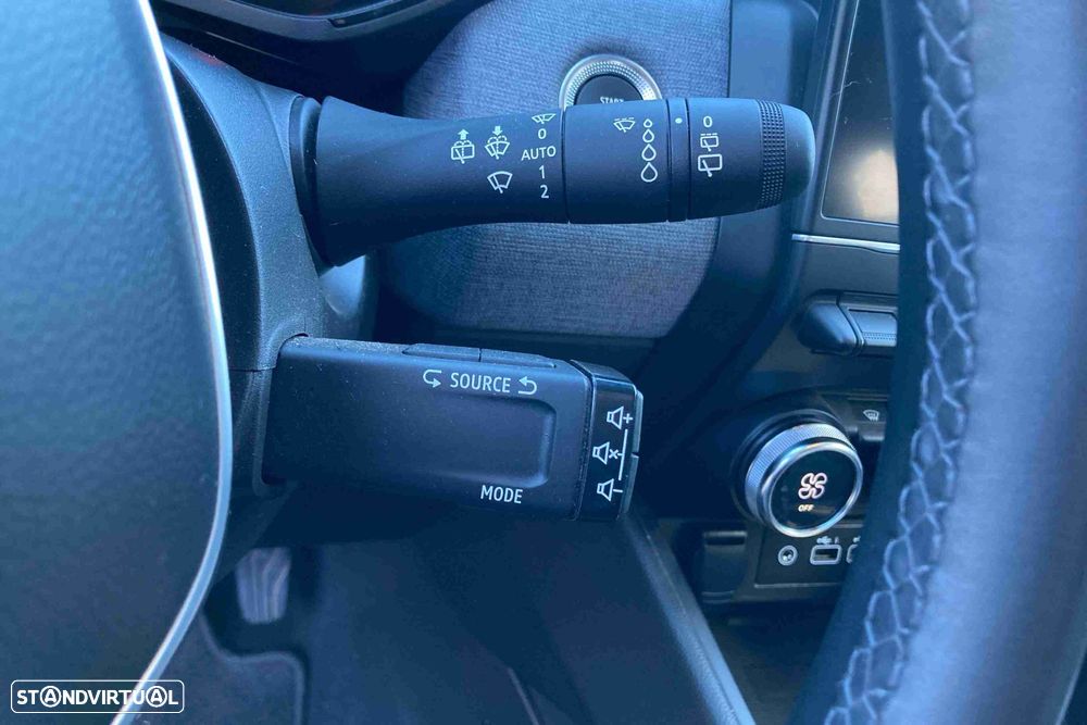 Mitsubishi Colt 1.0 MPI-T Invite - 17