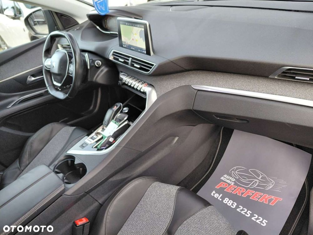 Peugeot 3008 - 16