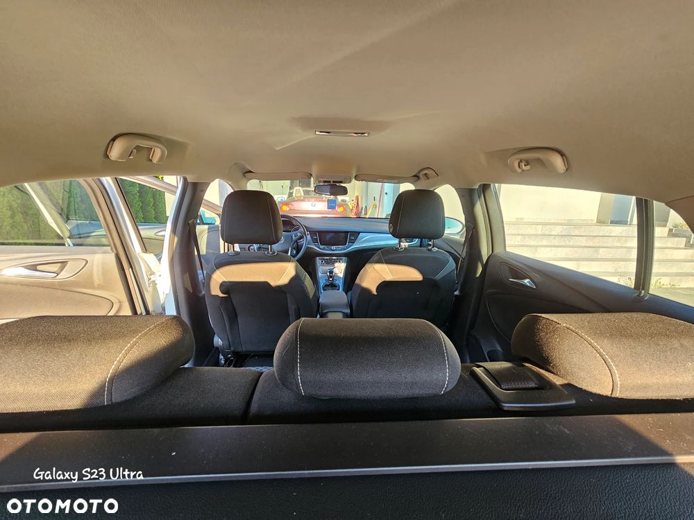 Opel Astra 1.6 CDTI Elite S&S - 19