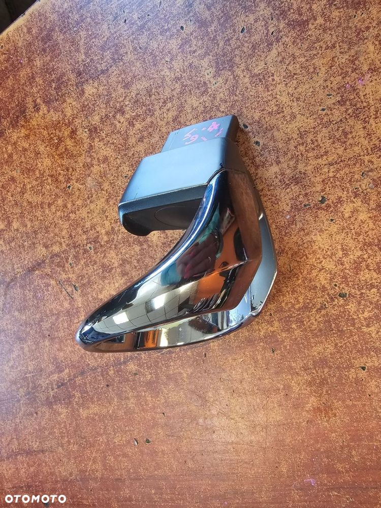 UCHWYT NA KUBKI BMW 6 E64 E63 - 1