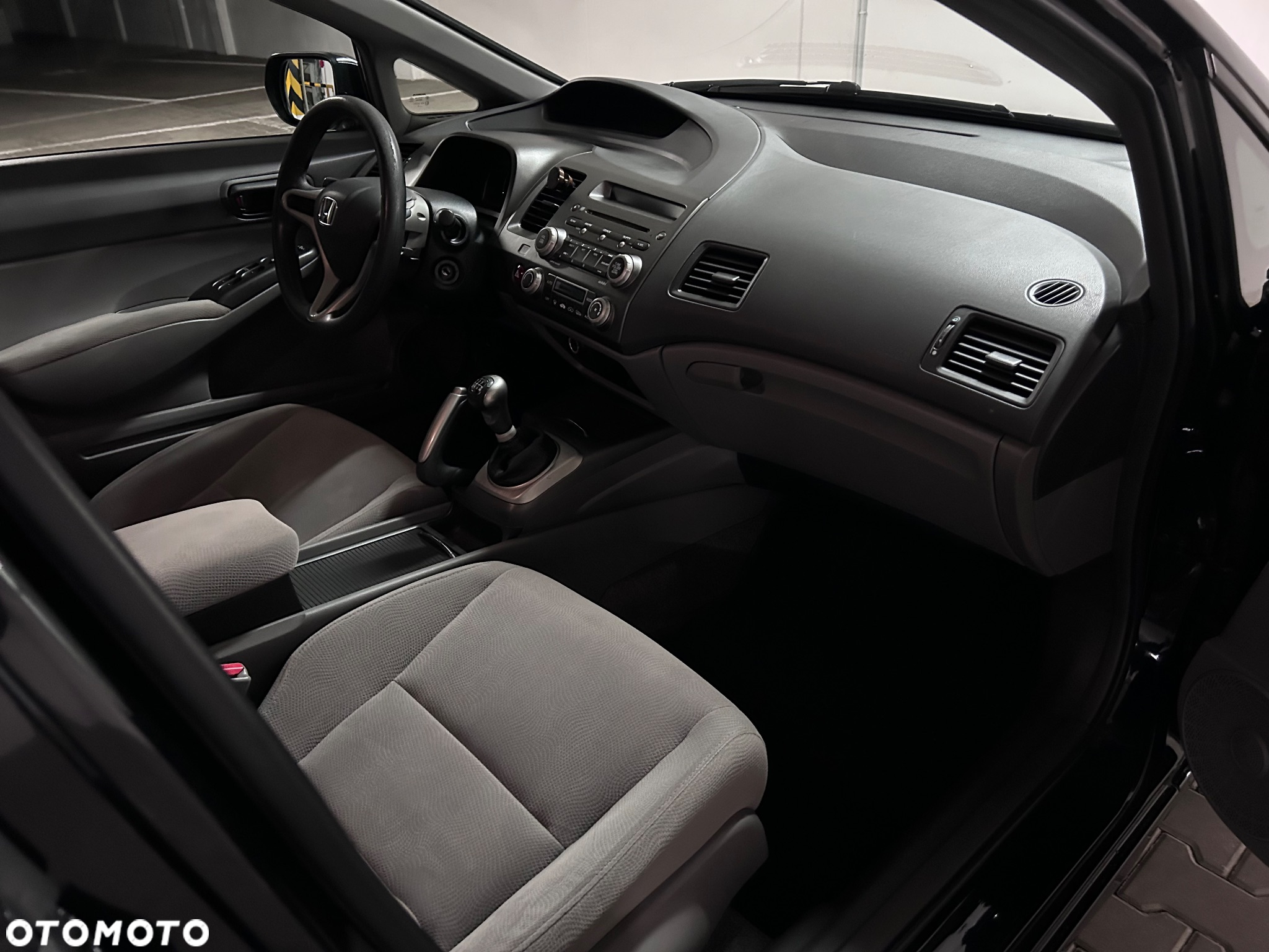 Honda Civic 1.8 Comfort - 8