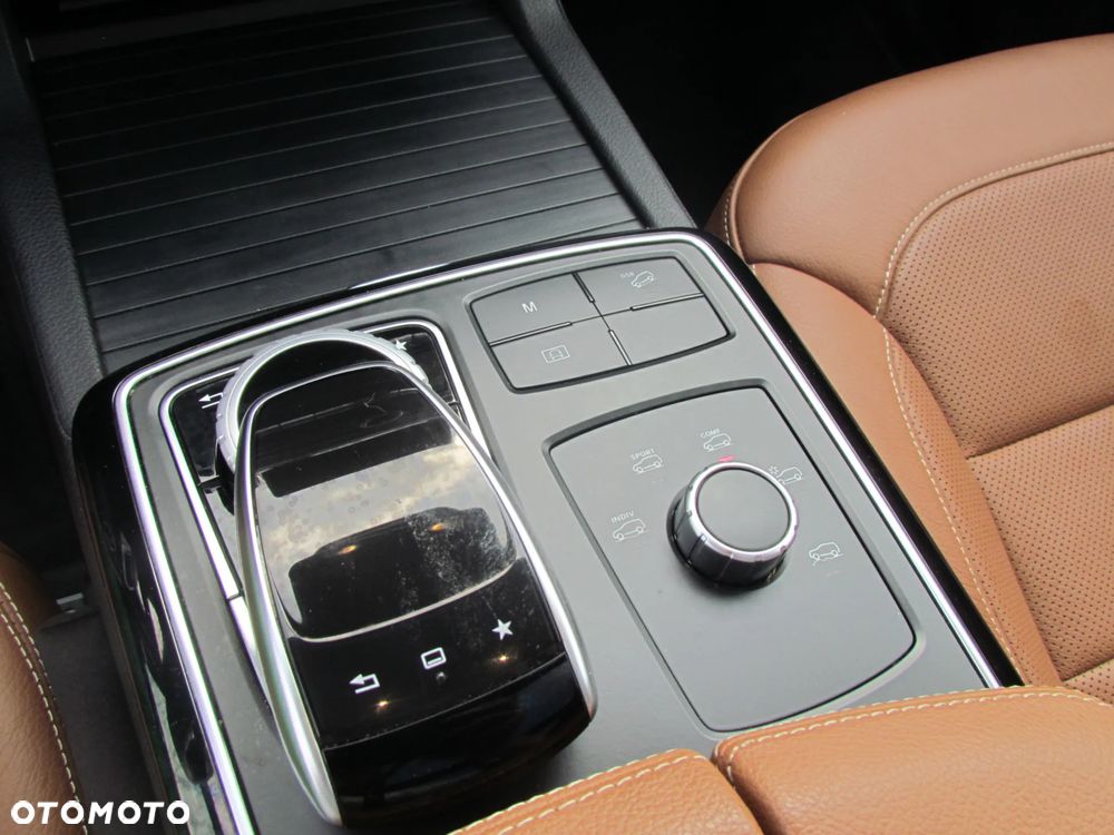 Mercedes-Benz GLE - 8