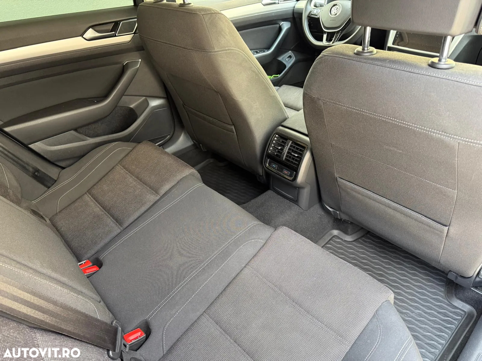 Volkswagen Passat Variant 2.0 TDI Comfortline - 8