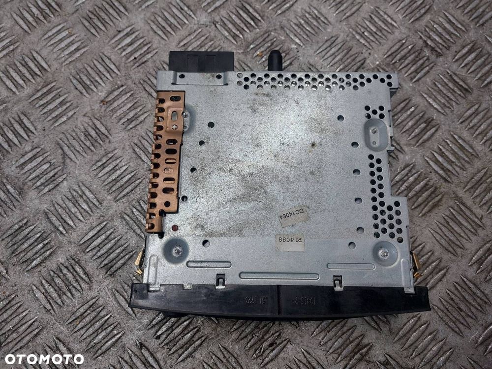 RADIO ODTWARZACZ CITROEN GRAND C4 PICASSO I 96645891XT BRAK KODU - 2