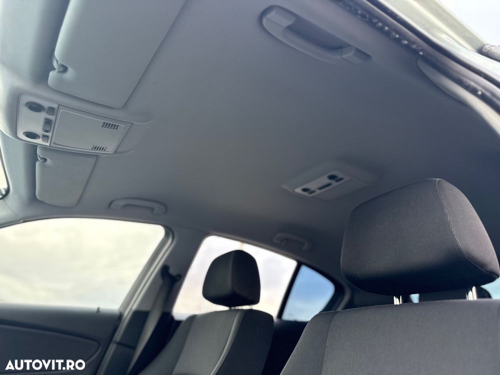 BMW Seria 1 116d DPF Edition Sport - 35