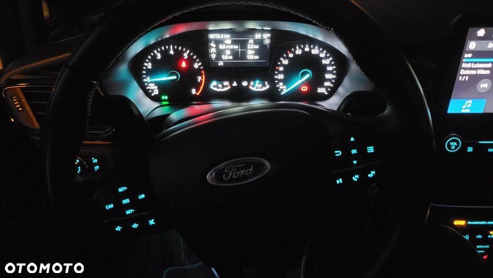 Ford Fiesta 1.0 EcoBoost Titanium EU6 - 27