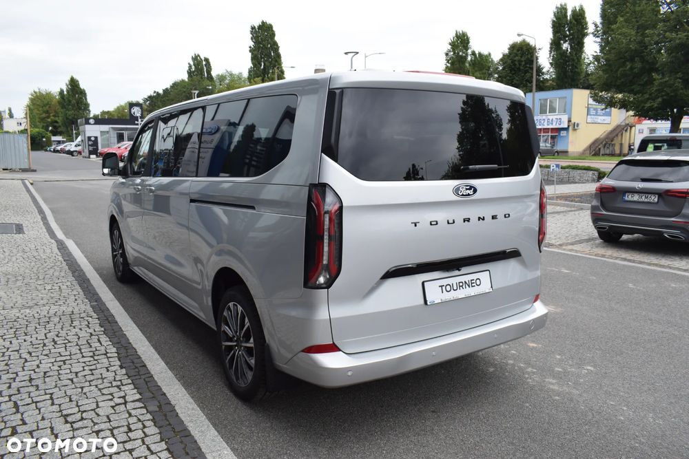 Ford Tourneo Custom 2.0 EcoBlue 320 L2 Titanium - 8