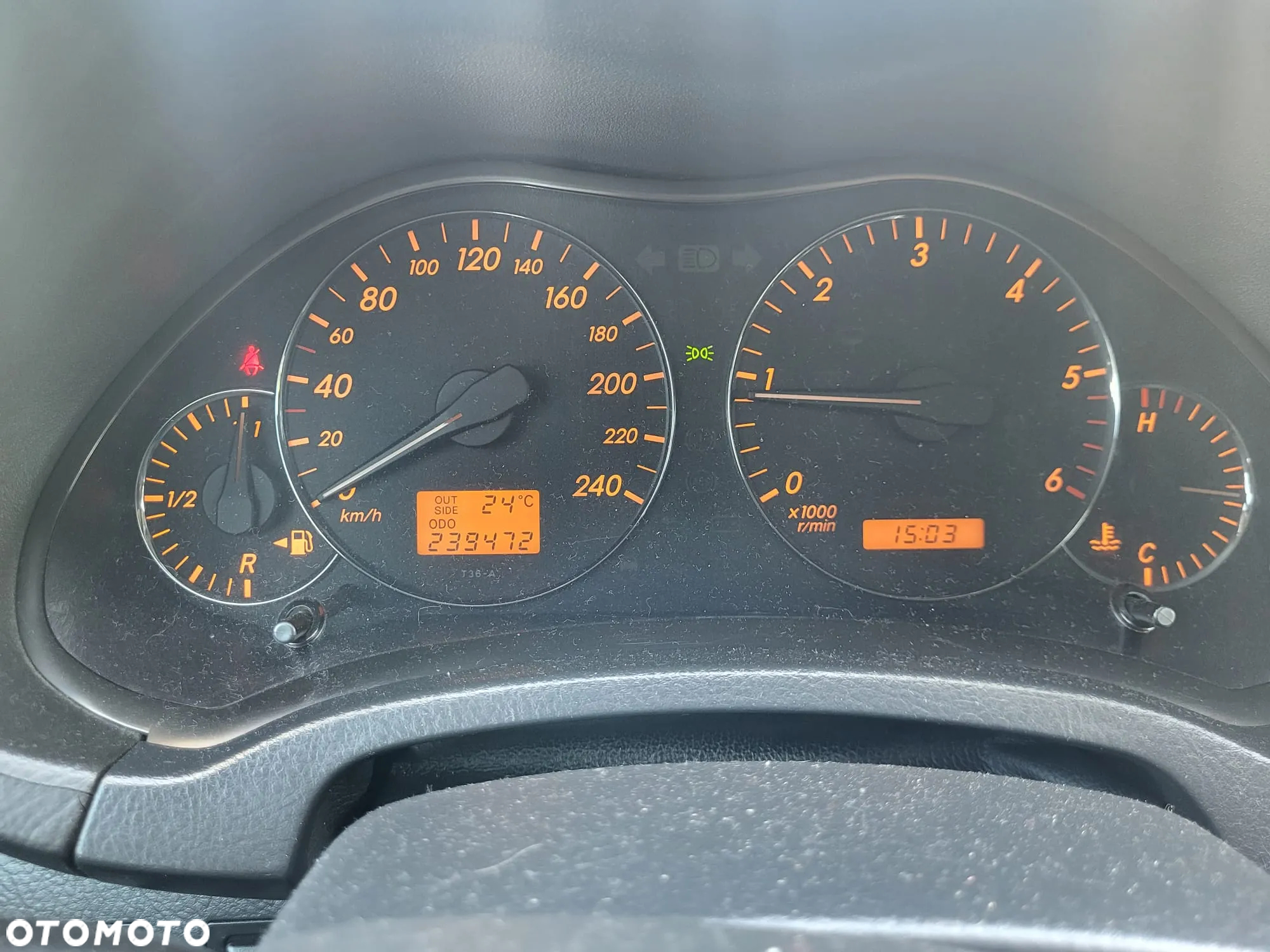 Toyota Avensis 2.0 D-4D - 7