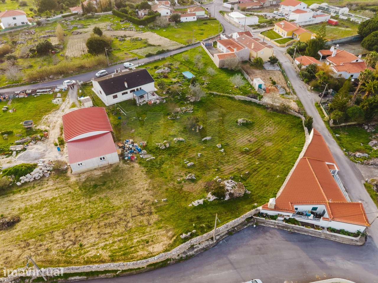 Terreno Urbano com 1980m2, Construção Moradia até 300m2 - Grande imagem: 3/22