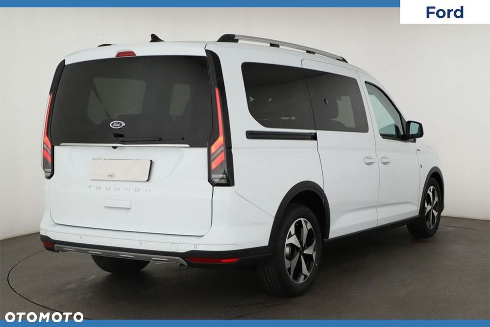 Ford Tourneo Connect - 6