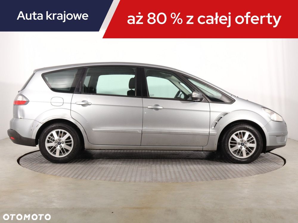 Ford S-Max - 8