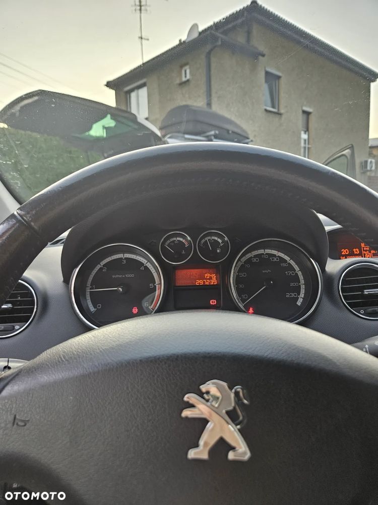 Peugeot 308 1.6 HDi Premium - 31