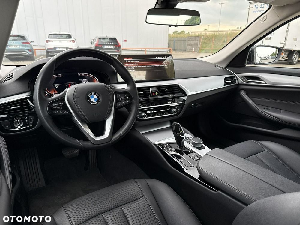 BMW Seria 5 - 13