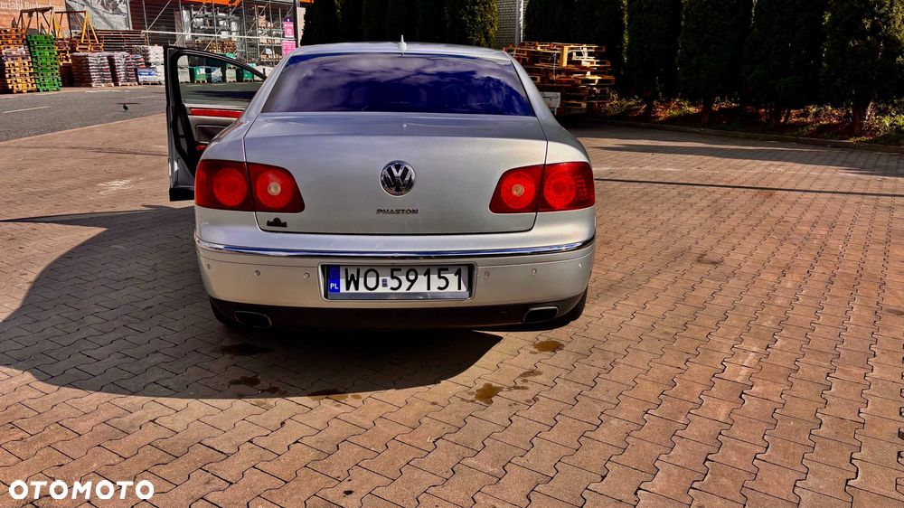 Volkswagen Phaeton - 3