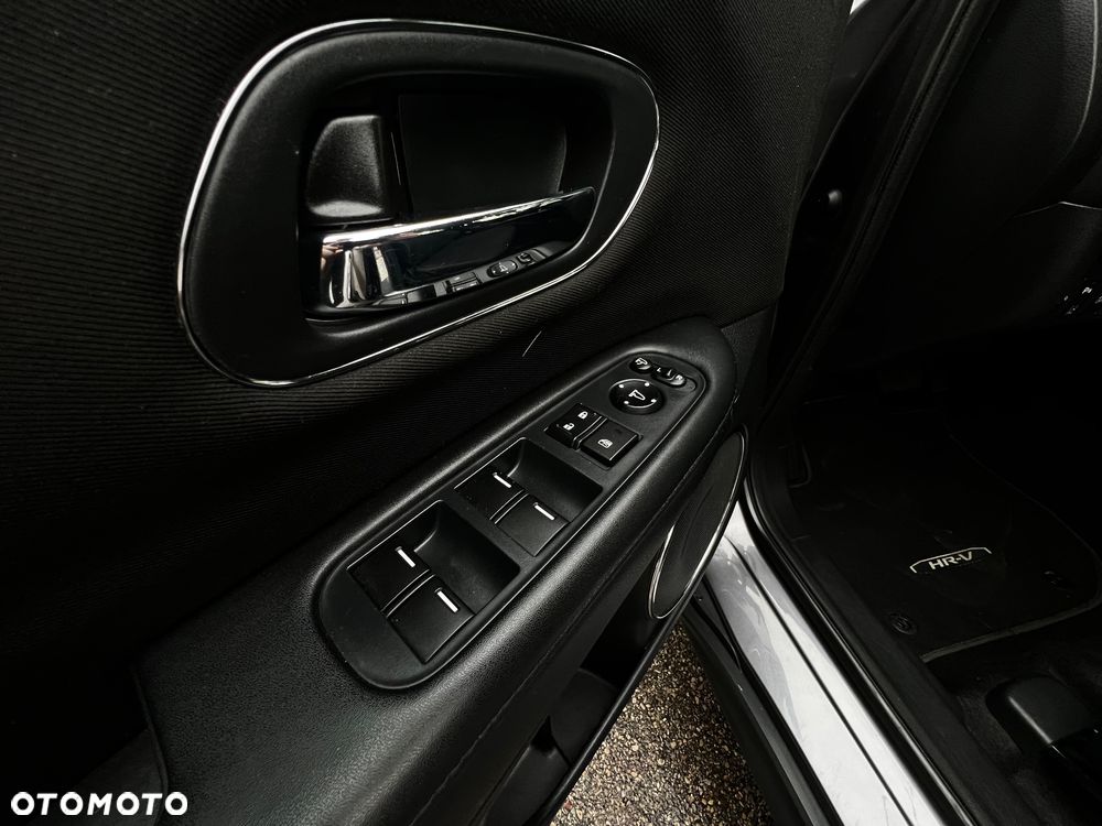 Honda HR-V 1.5 i-VTEC CVT Elegance - 16
