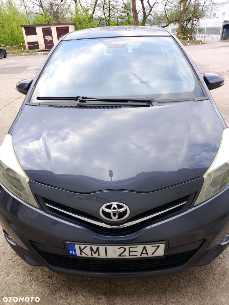 Toyota Yaris - 2