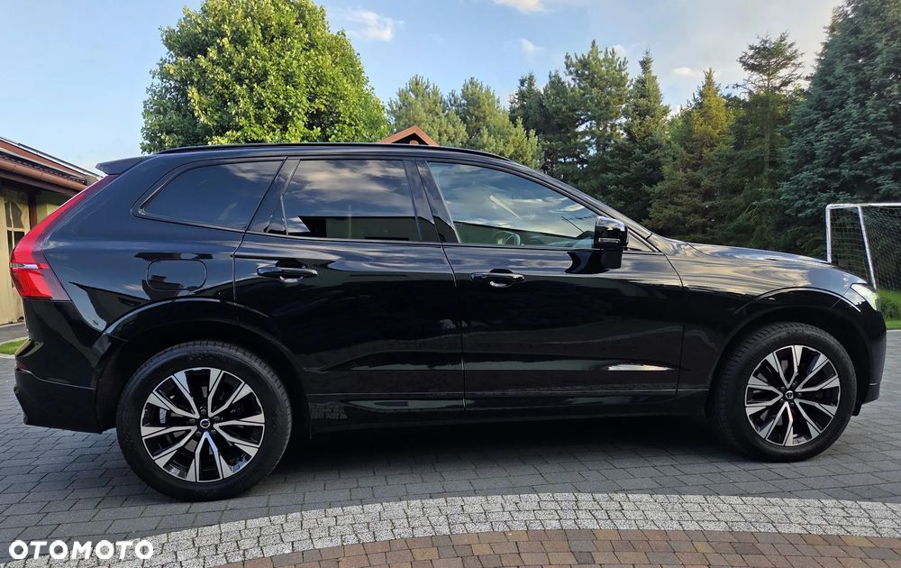 Volvo XC 60 B4 D AWD Ultimate Bright - 12