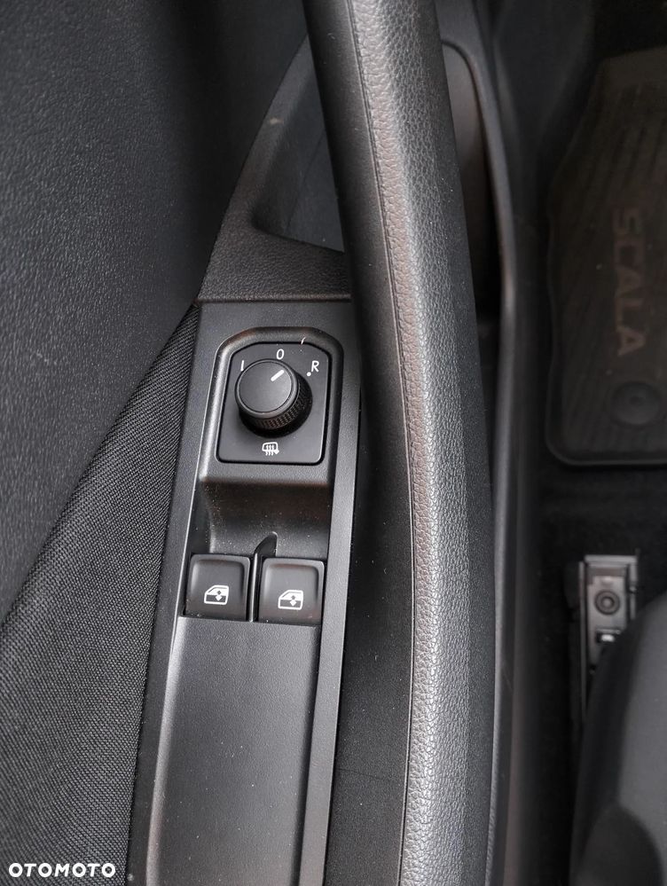 Skoda Scala 1.0 TSI Essence - 7