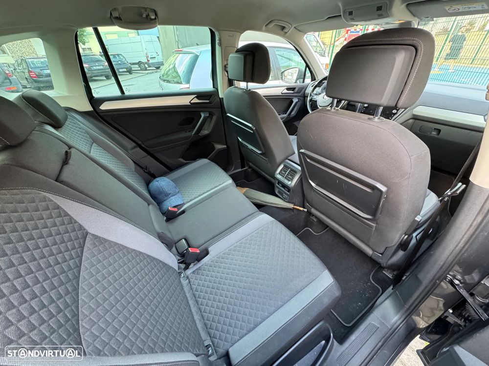 VW Tiguan 1.6 TDI Confortline - 7