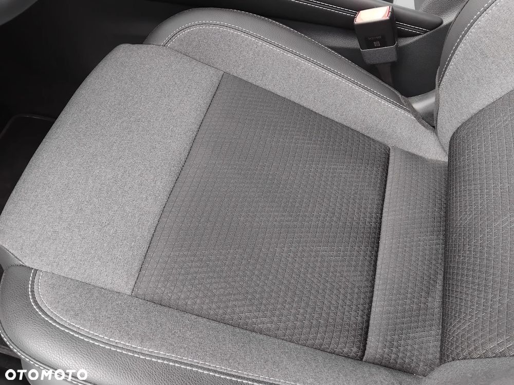 Nissan Qashqai 1.3 DIG-T MHEV N-Connecta - 22