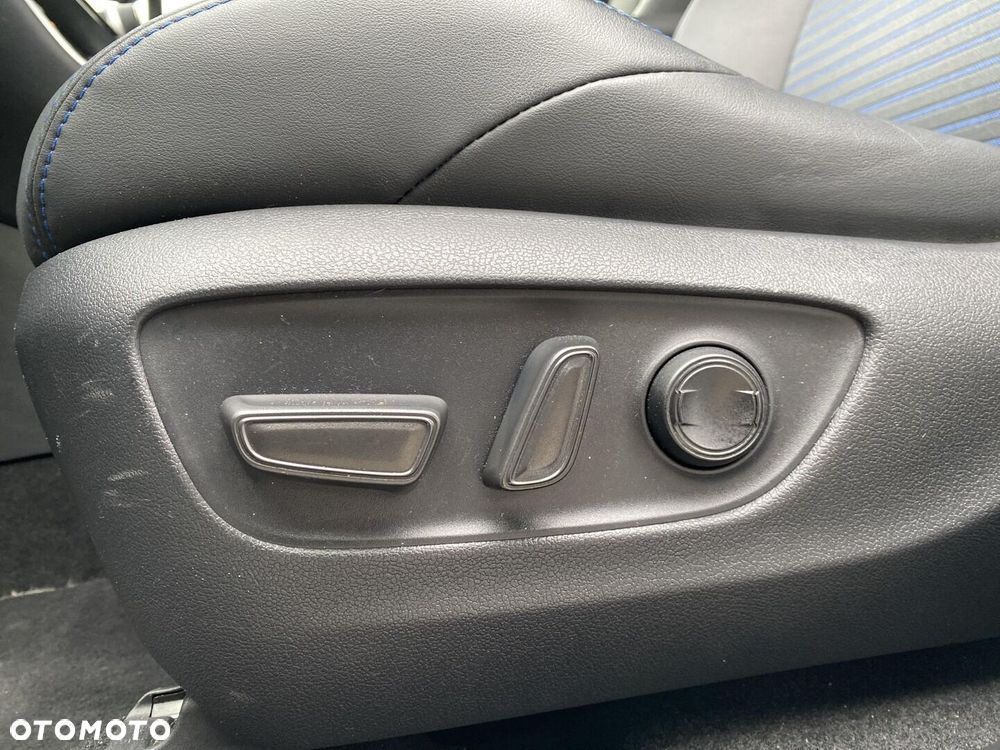 Toyota RAV4 2.5 Hybrid Selection 4x2 - 26