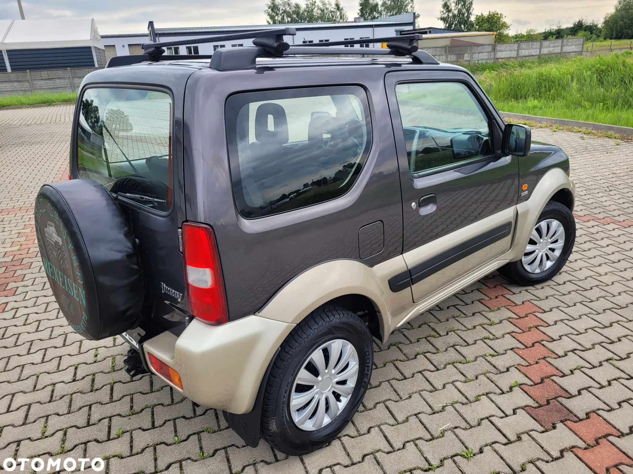 Suzuki Jimny 1.5 DDiS Club - 10