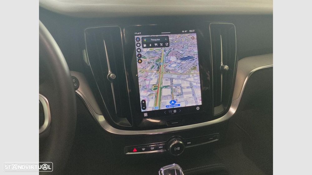 Volvo V60 2.0 T6 AWD TE Plus Dark - 18