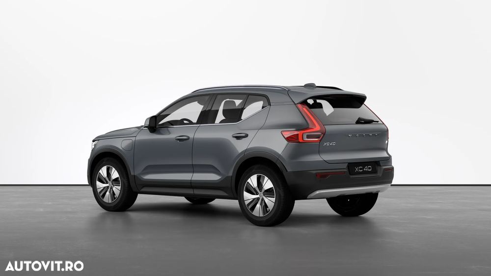 Volvo XC 40 Recharge T5 Twin Engine AT7 Inscription Expression - 2