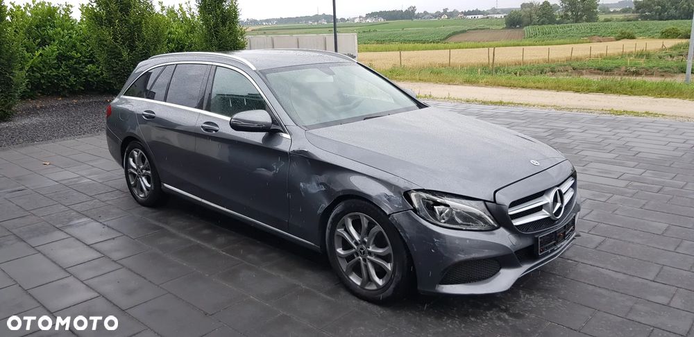 Mercedes-Benz Klasa C 200 CDI DPF Automatik Special Edition - 1