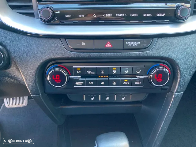 Kia XCeed 1.6 GDi PHEV Tech - 24