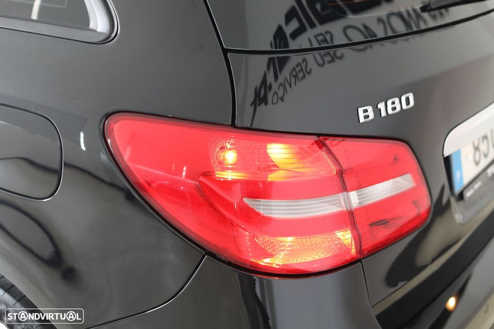 Mercedes-Benz B 180 CDI BlueEFFICIENCY - 22