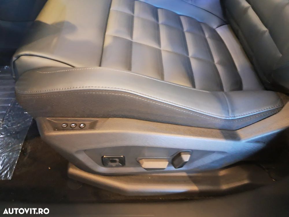 Citroën C5 Aircross Hybrid 145 MAX - 12