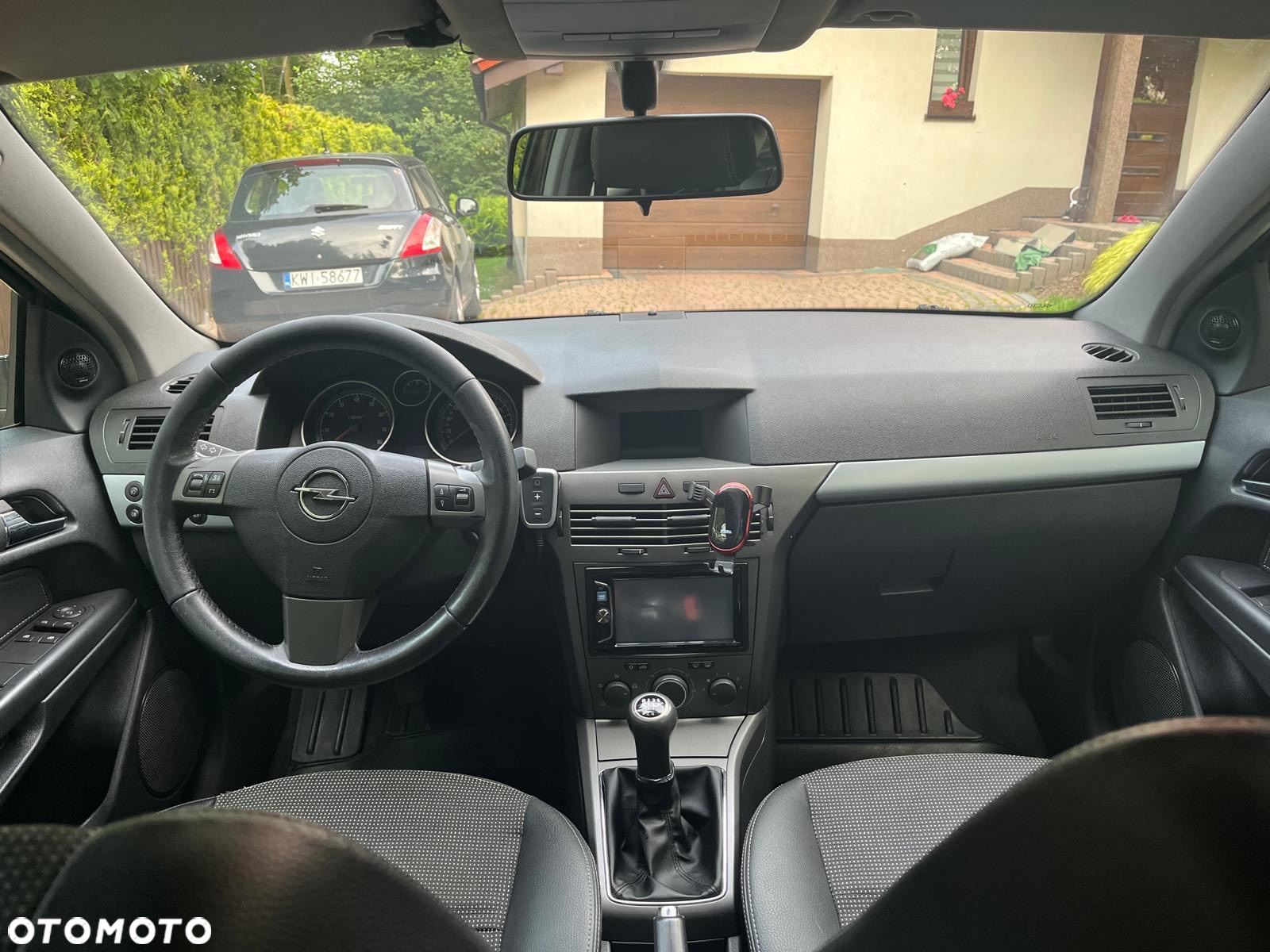 Opel Astra - 11