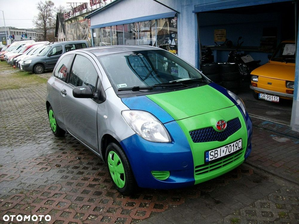 Toyota Yaris - 3