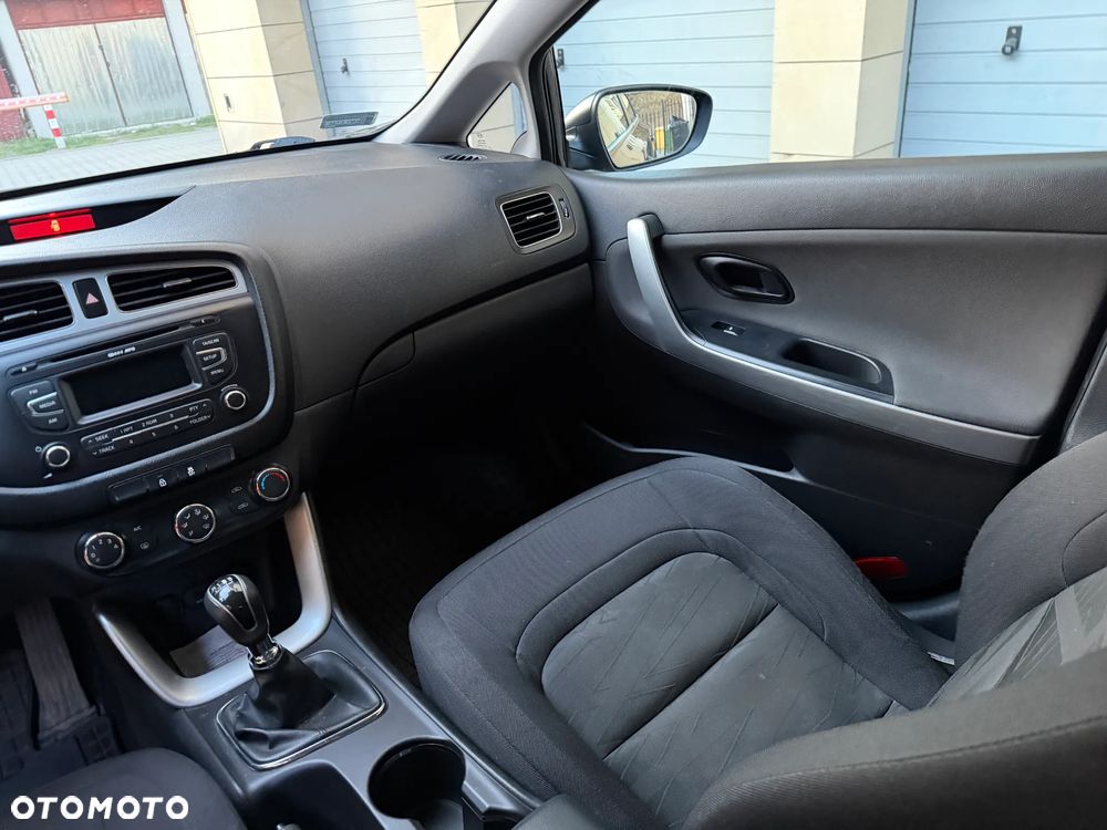 Kia Ceed 1.4 CRDi XL - 10