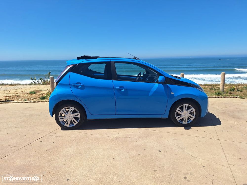 Toyota Aygo 1.0 X-Wave - 17