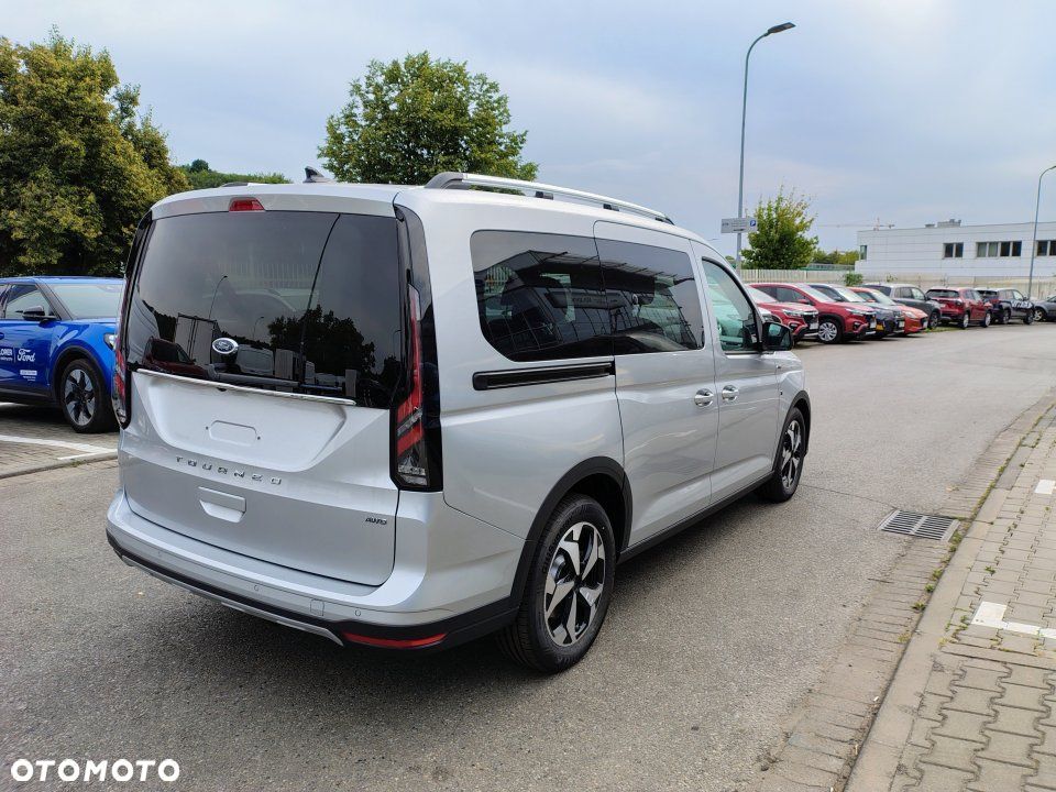 Ford Tourneo Connect - 3