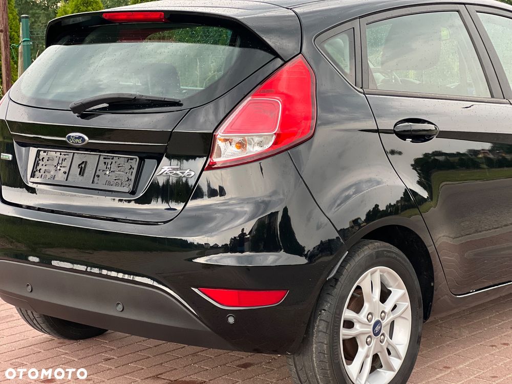 Ford Fiesta 1.0 EcoBoost S&S TITANIUM X - 8