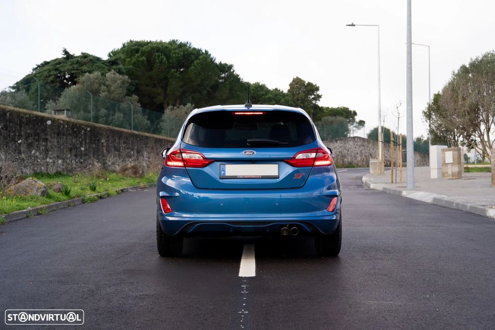 Ford Fiesta 1.5 EcoBoost S&S ST X - 5