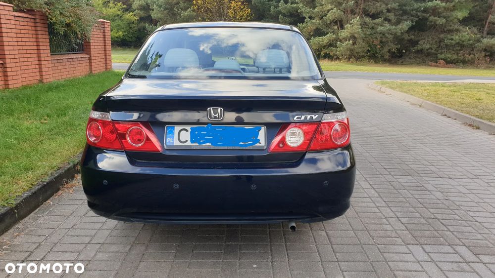 Honda City 1.4 Comfort - 9