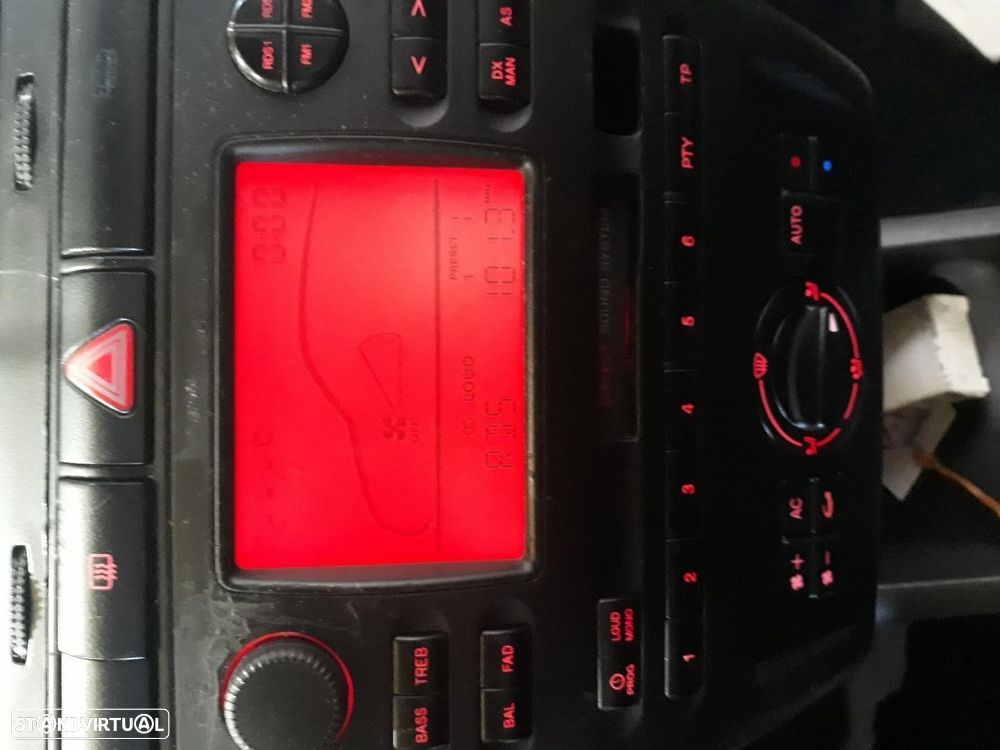 ECRÃ MULTIFUNÇÕES SEAT IBIZA II 2002 - 1