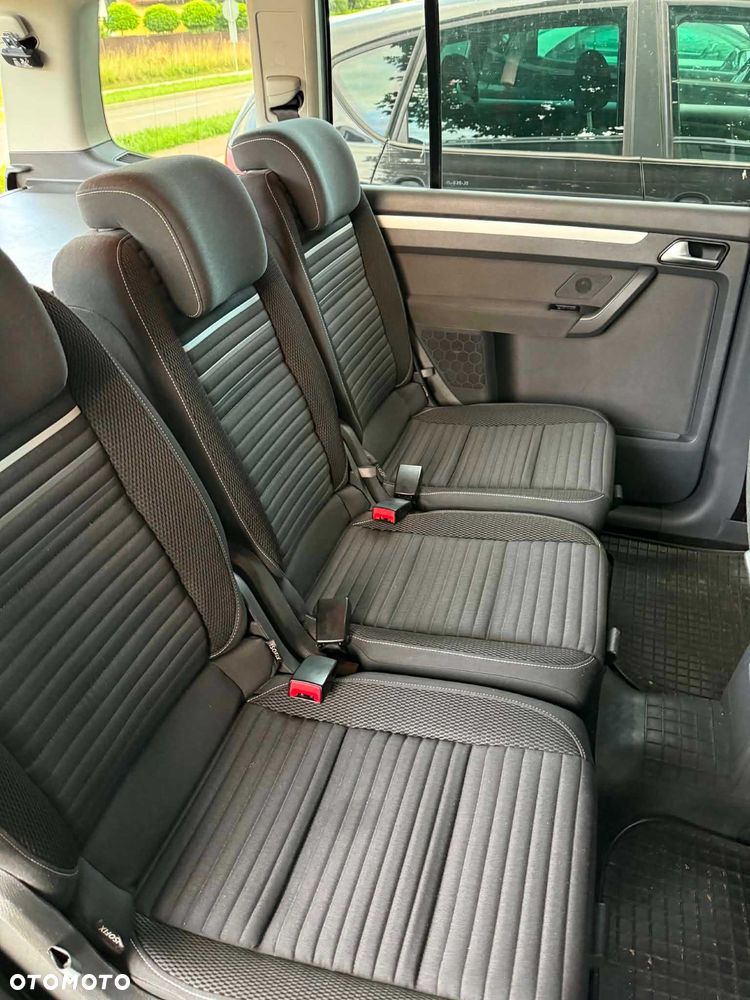 Volkswagen Touran - 7