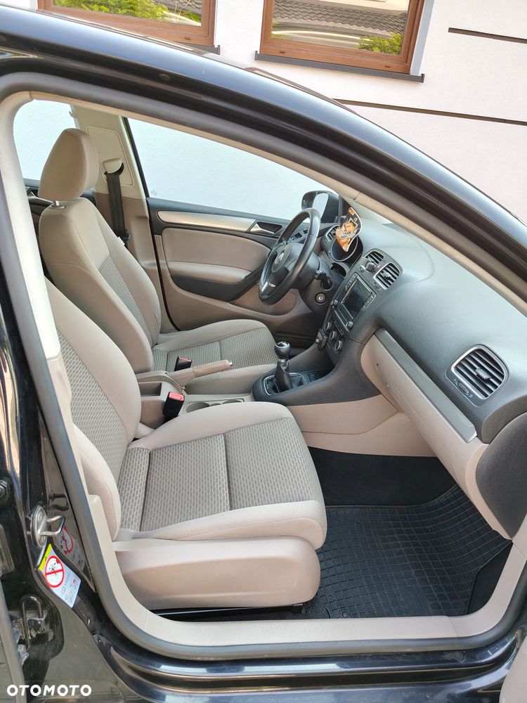 Volkswagen Golf 1.6 TDI Trendline - 12