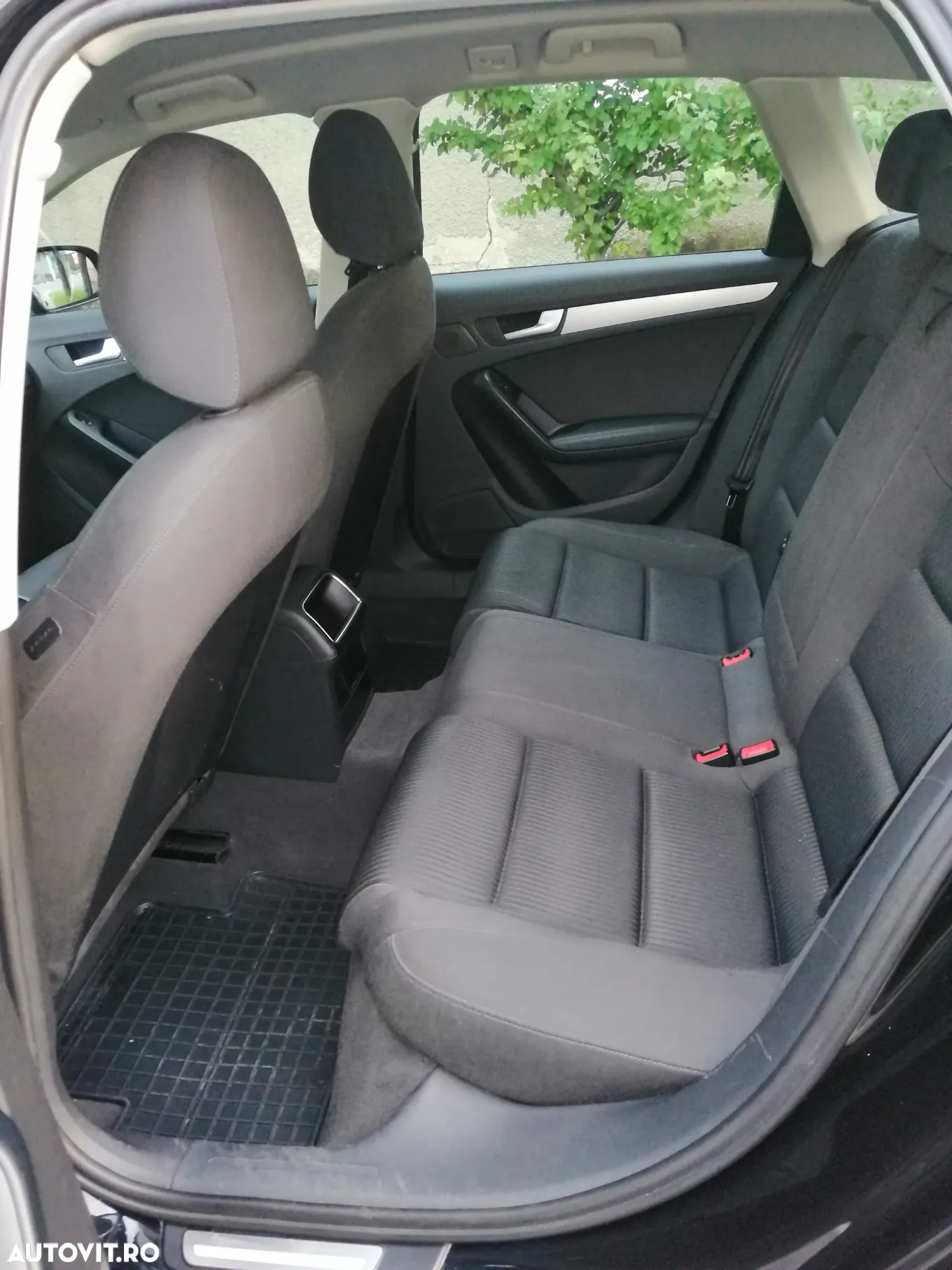Audi A4 2.0 TDI B8 - 10