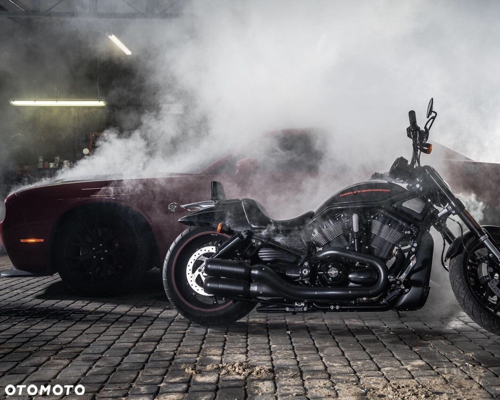 Harley-Davidson V-Rod Night Rod - 1