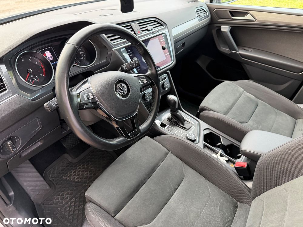 Volkswagen Tiguan - 14