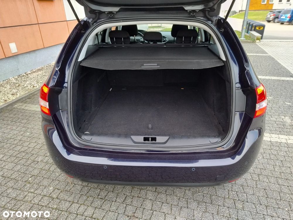 Peugeot 308 BlueHDi 120 Stop & Start Allure - 22