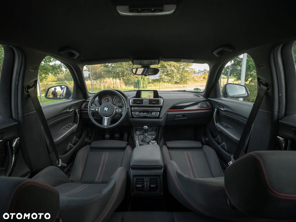 BMW Seria 1 120i Sport Line - 22